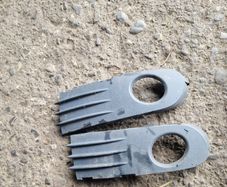 front foglighttrim/grill Volvo s40 ,2007