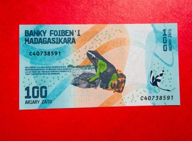 Madagascar.  100. ARIARY  2017   PICK  97   ( Uncirculated )