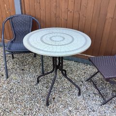 Bistro set free