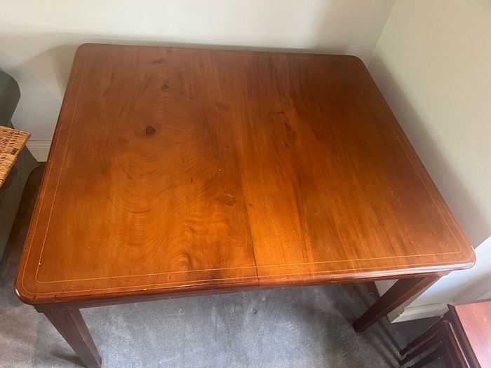 Mahagony table