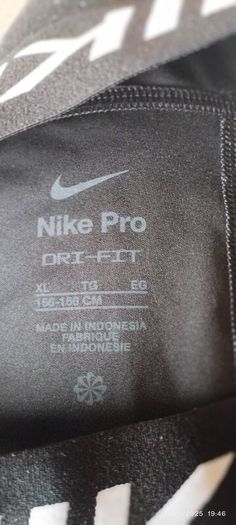 Nike Pro leggings