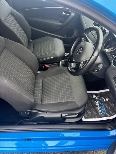 Volkswagen Polo 2015 (New NCT)