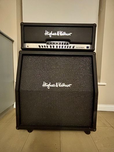 Hughes & Kettner Matrix 100 Half Stack, SC412A 4x12 Cab + Footswitch