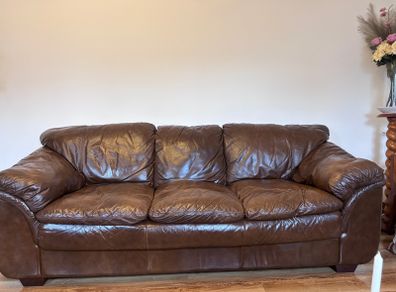 3 Piece Leather Suite