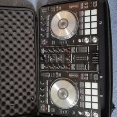Pioneer DDJ SR DJ Controller & Carry Case