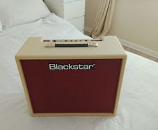 Blackstar Debut 50r