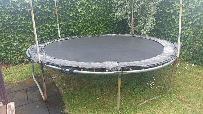 10ft Trampoline