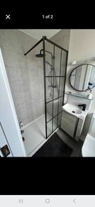Sonas shower screen