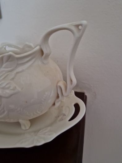 jug & tray