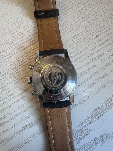 Breitling Navitimer