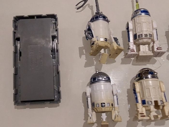 Star wars R2-d2 Figures