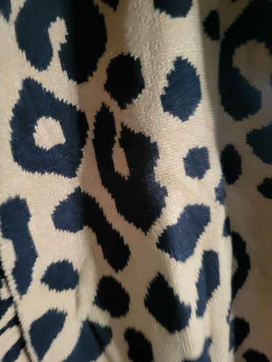 Long scarf shawl with animal print NEW black and beige