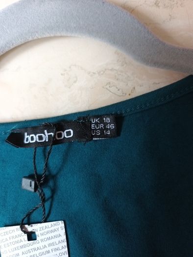 Boohoo Smock Style  Dress.   S.18.   B.N.W.T.