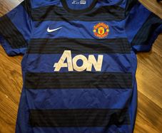 Official Man United jersey