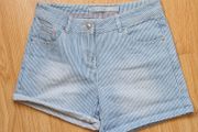 Highwaisted Bermuda Shorts (Size 8-fits like 10)