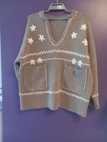 zara jumper.large nice detail
