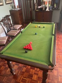 snooker table