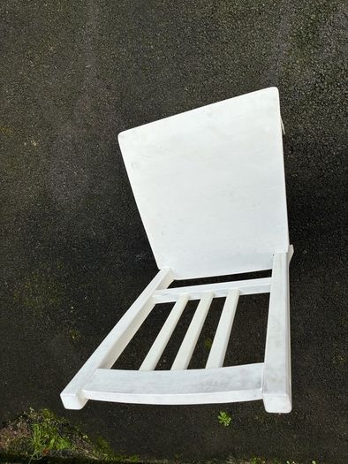 Kitchen table and 4 chairs