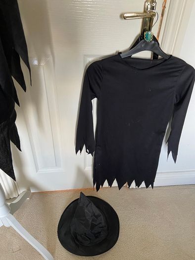 HalloweenDresses/hats