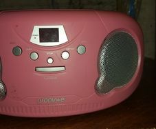 Groove Portable Radio & CD Player