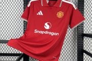 Man united football jersey