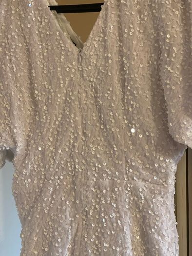 Girl in Mind Dress