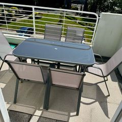 Six Seat Patio Dining Set with umbrella and weighted base