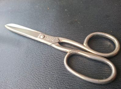 Old Vintage 7" Tailor's Scissors made in Sheffield England
