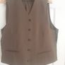 Suit .. 3 Piece Suit/Size: 42 Short .. Colour: Mink .. Price Drop Image 2