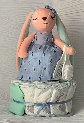 Premium Nappy Cakes for Baby shower gift or new parents.