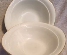 Arklow pottery serving bowls???