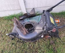 Lawnmower