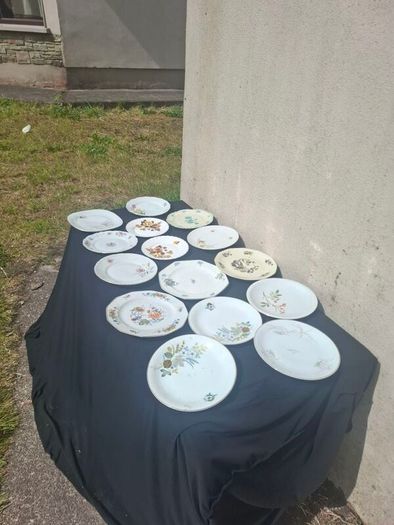 15 china side plates postage possible