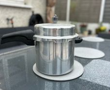 Pressure Cooker 6L