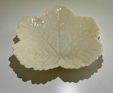 Vintage Belleek Fermanagh Ireland Leaf Dish (4th Mark)