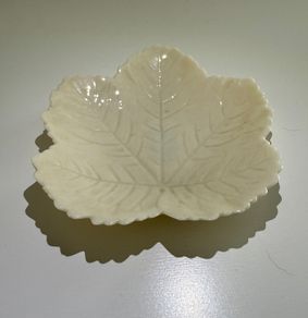 Vintage Belleek Fermanagh Ireland Leaf Dish (4th Mark)