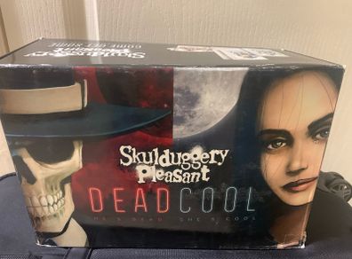 Skulduggery Pleasant Collectors Edition Derek Landy
