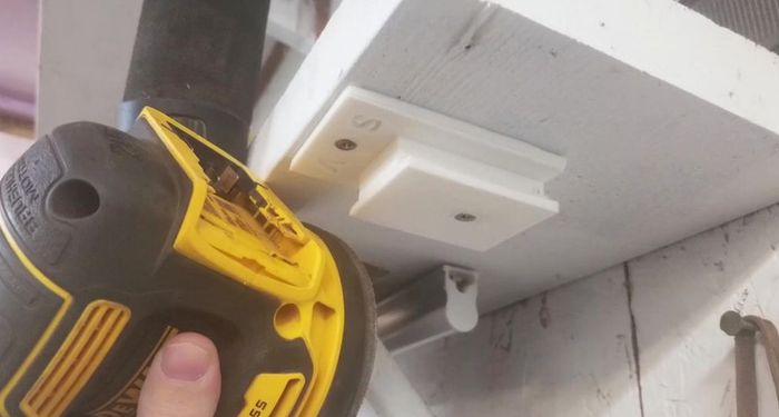 DeWALT Cordless Tool Holder