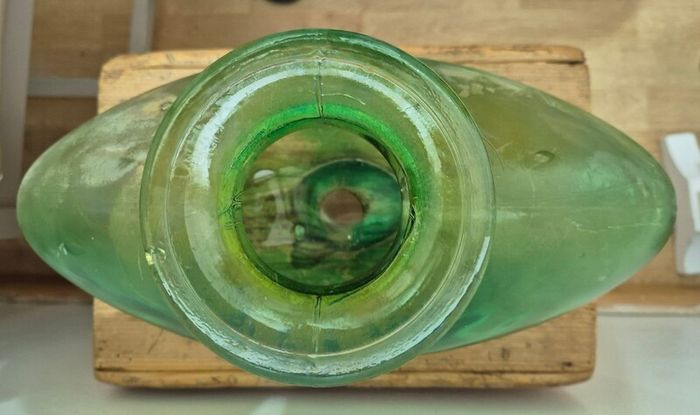 vintage vibrant green bottle/vase (AKA wasp/fly trapper)