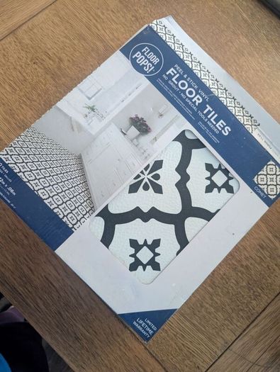 Peel and Stick Floor tiles