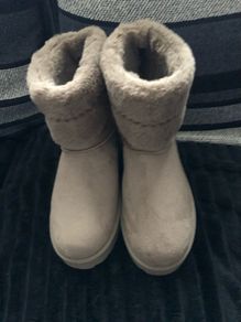 Ladies new boots size 5