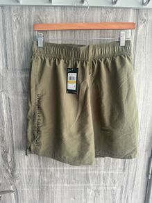 BNWT Under Armour Shorts