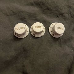 Fender Stratocaster Replacement Knob Set 1 Volume 2 Tone electric guitar parts accessories