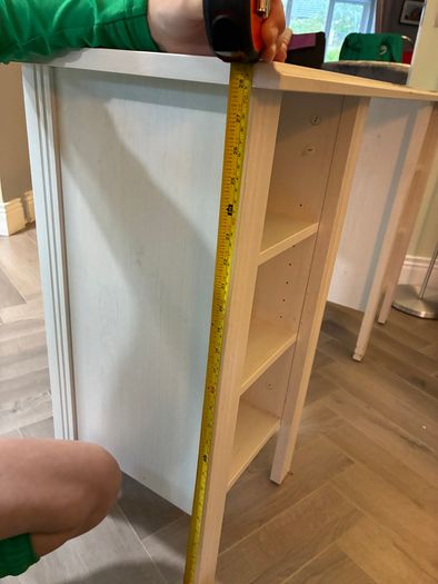 White wood corner desk unit