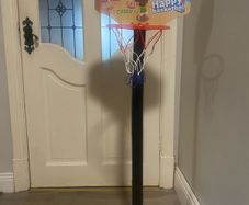 Portable basketball set