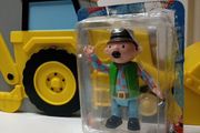 Bob the Builder Scoop Carry Case and Farmer Pickles Figure