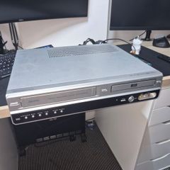 Sanyo DVR-V100E- parts or repair