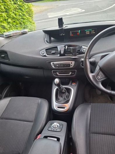 2016 Renault Grand Scenic 7 Seater