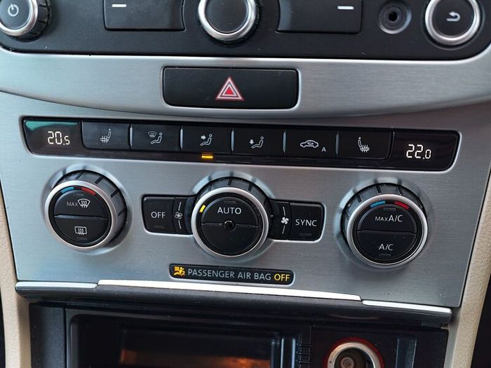 Volkswagen CC 2013, 2.0L, 140bhp Bluemotion Techno