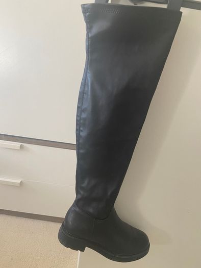 Black Boots